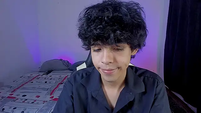 Alan26  online show from November 2025 03:40:01 AM