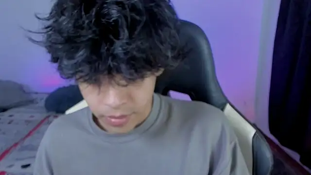 Alan26  online show from November 2025 03:16:01 AM