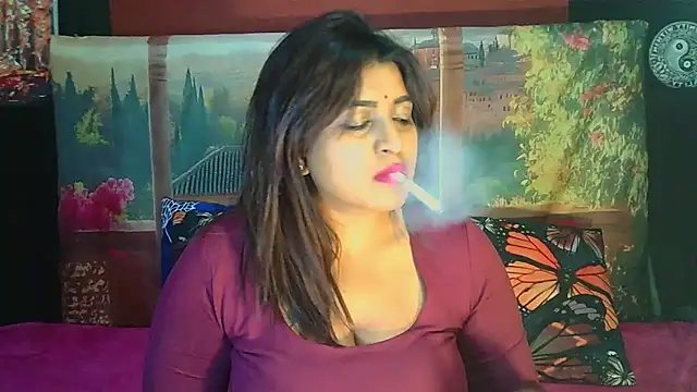 RoyalIndianCreamPuff online show from July 2026 06:48:02 PM