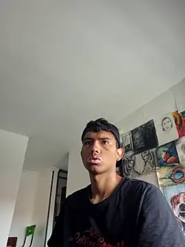 Snapshot of xrobXstax chatting on October 2025 02:20:02 PM xrobXstax online show from October 2025 02:20:02 PM