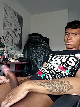 Snapshot of xrobXstax chatting on October 2025 07:26:01 PM xrobXstax online show from October 2025 07:26:01 PM