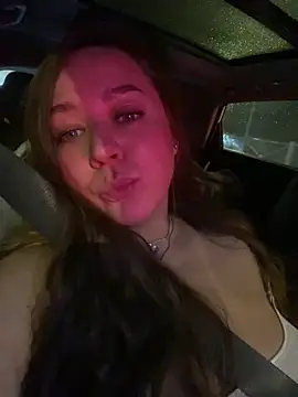 AurorHarris online show from December 2024 02:00:01 PM