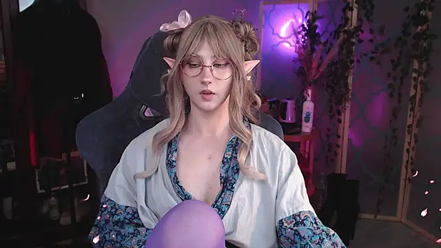Snapshot of Rory_Pink chatting on March 2025 09:48:02 AM Rory Pink online show from March 2025 09:48:02 AM