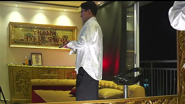 dantecoppolaa  online show from January 2026 01:42:01 AM