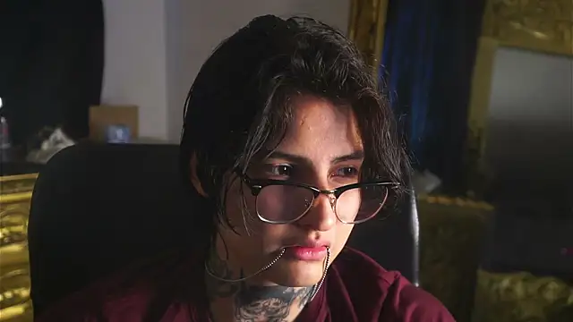 Snapshot of dantecoppolaa_ chatting on February 2025 09:58:01 PM dantecoppolaa online show from February 2025 09:58:01 PM