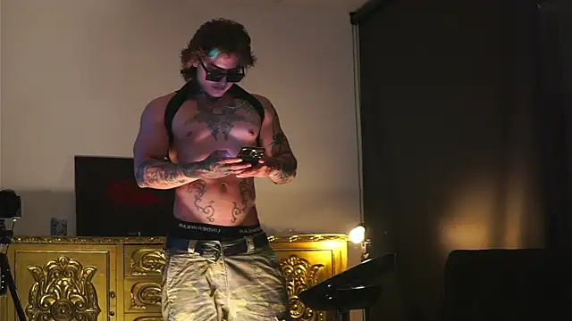 Snapshot of dantecoppolaa_ chatting on October 2025 12:47:01 AM dantecoppolaa online show from October 2025 12:47:01 AM