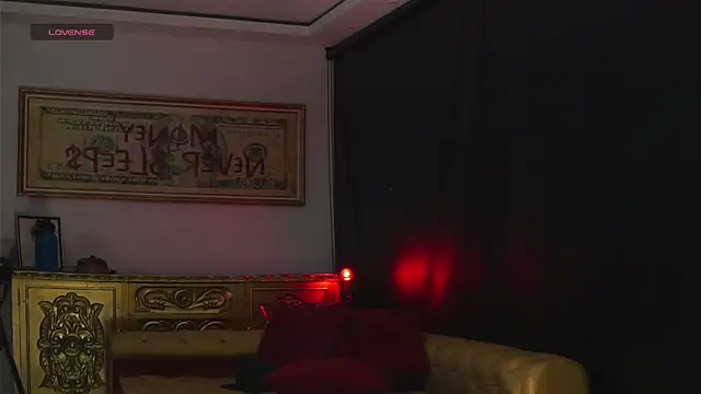 dantecoppolaa  online show from October 2025 11:11:01 PM