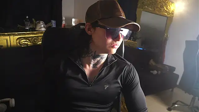 Snapshot of dantecoppolaa_ chatting on February 2025 10:19:01 PM dantecoppolaa online show from February 2025 10:19:01 PM