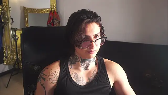 Snapshot of dantecoppolaa_ chatting on February 2025 08:21:02 PM dantecoppolaa online show from February 2025 08:21:02 PM