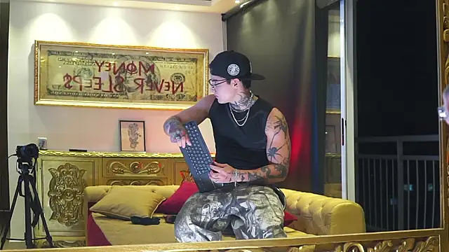 dantecoppolaa  online show from March 2026 11:54:01 PM