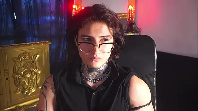 Snapshot of dantecoppolaa_ chatting on March 2025 08:57:01 PM dantecoppolaa online show from March 2025 08:57:01 PM