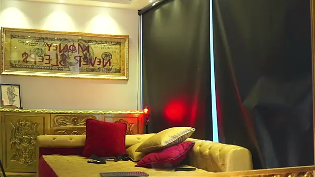 dantecoppolaa  online show from December 2025 10:31:01 PM