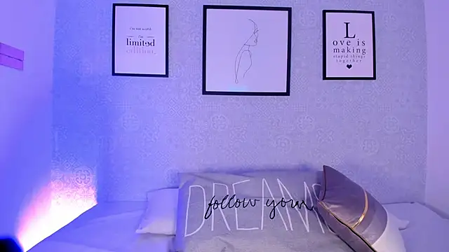 Natasha harper online show from April 2026 12:23:01 PM