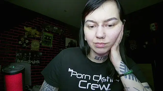 MoorderxDoll online show from March 2026 09:49:01 PM