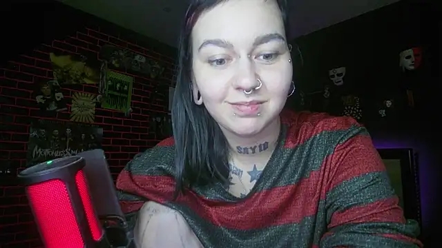 MoorderxDoll online show from October 2025 07:16:01 PM