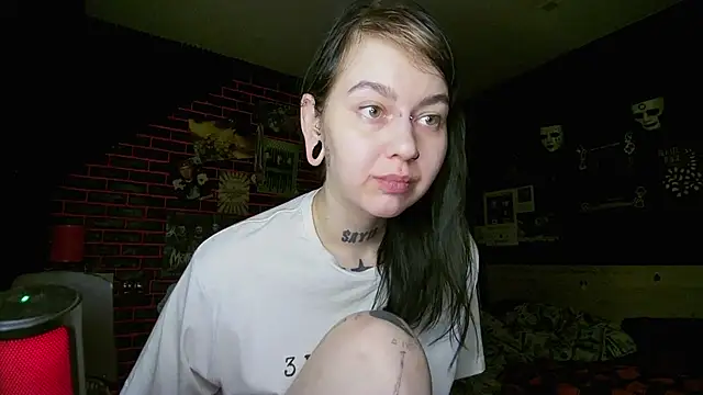 MoorderxDoll online show from June 2026 07:24:01 PM