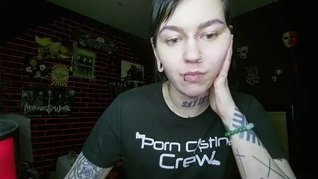 MoorderxDoll online show from April 2026 08:11:01 PM