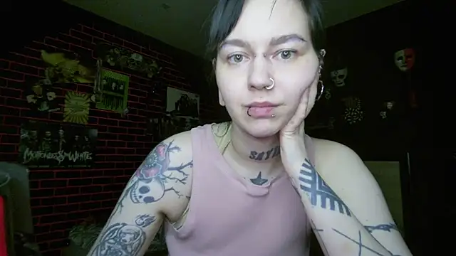 MoorderxDoll online show from April 2026 07:53:02 AM