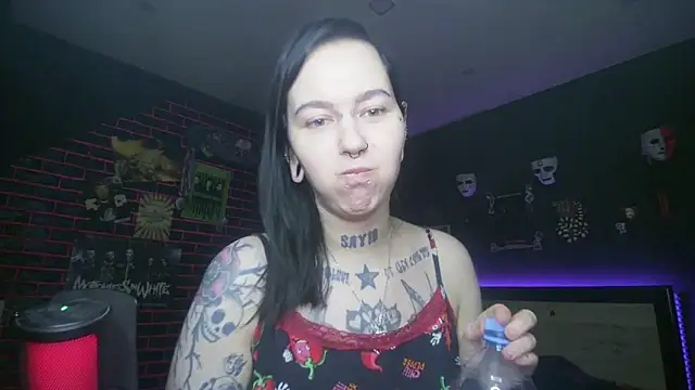 MoorderxDoll online show from March 2026 07:21:01 PM