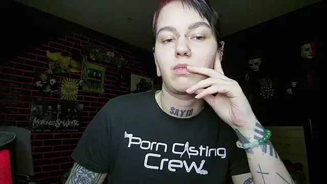 MoorderxDoll online show from March 2026 10:11:01 PM