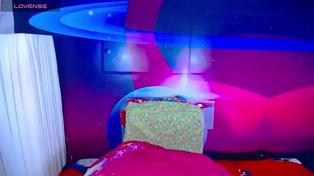 Cristalxxts online show from February 2026 05:56:02 PM