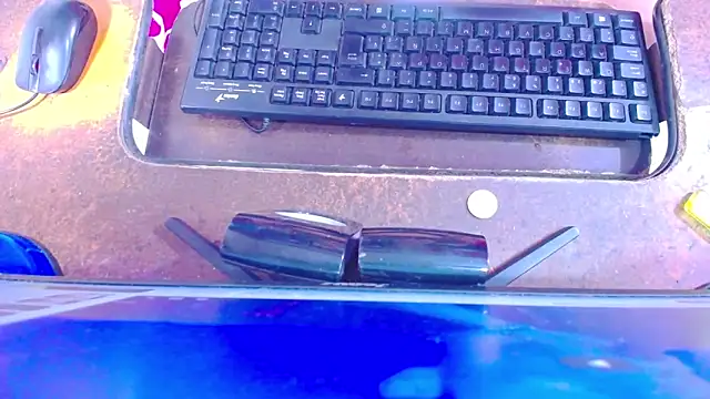 Cristalxxts online show from April 2026 08:22:02 PM