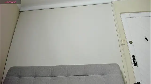 AliciaMiilf online show from May 2026 10:57:01 PM