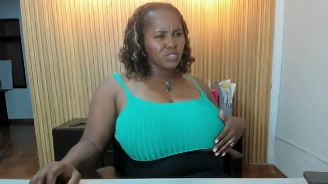 AliciaMiilf online show from February 2025 10:07:02 PM