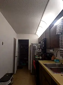 John19893 online show from April 2026 09:03:02 AM