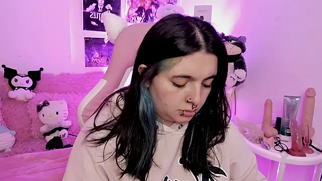 Sachi Meow online show from December 2025 03:36:02 PM