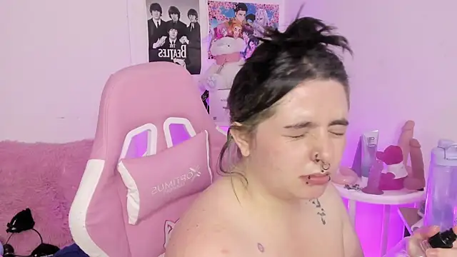 Sachi Meow online show from January 2026 06:25:02 PM