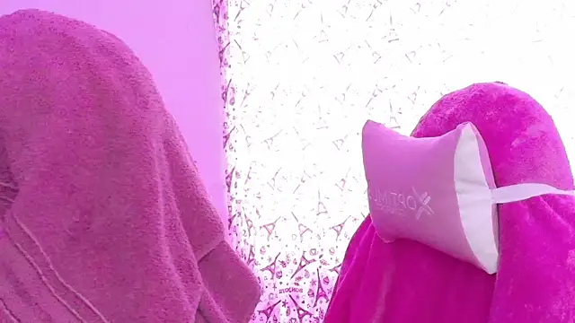 Sachi Meow online show from March 2026 06:48:01 PM