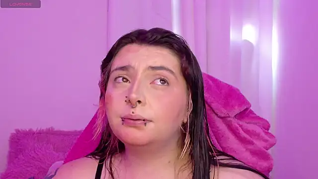 Snapshot of Sachi_Meow chatting on May 2026 07:17:01 PM Sachi Meow online show from May 2026 07:17:01 PM