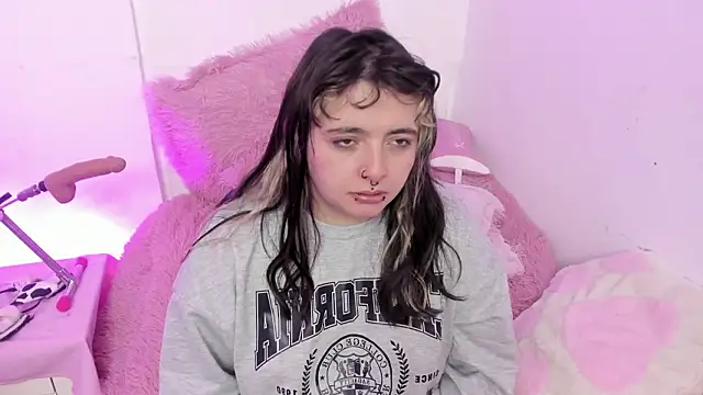 Sachi Meow online show from February 2026 11:45:02 AM