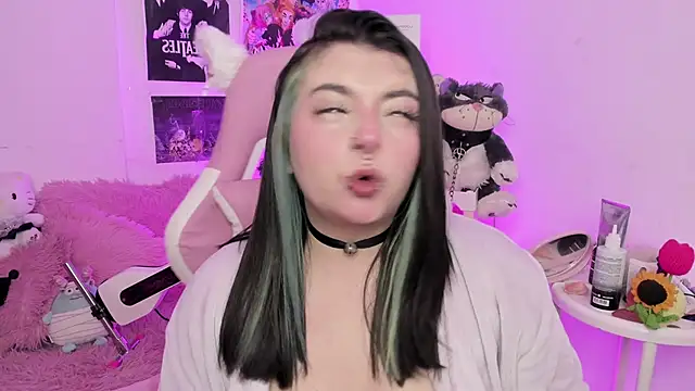 Sachi Meow online show from December 2025 05:40:01 PM