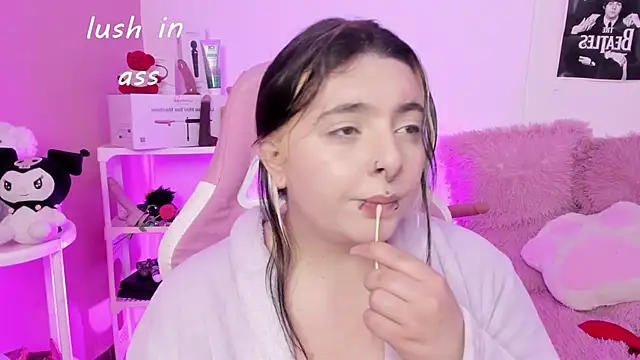 Sachi Meow online show from February 2026 07:12:01 PM