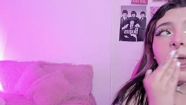 Sachi Meow online show from February 2026 07:13:01 PM