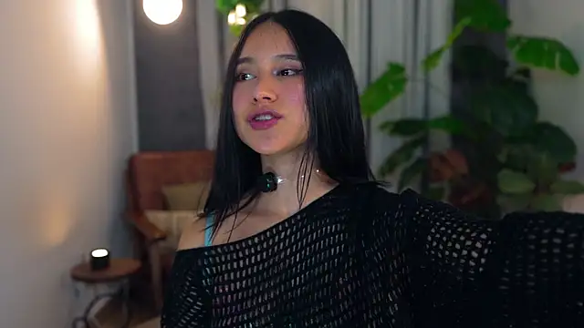 Miss beee online show from March 2026 02:18:01 AM