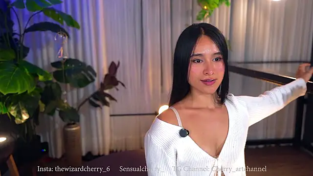 Miss beee online show from February 2026 12:19:02 AM