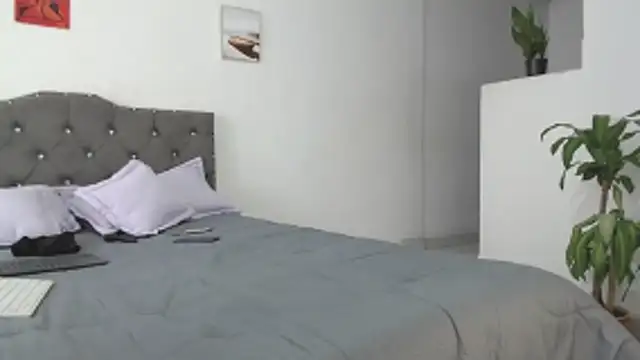 Aaronblack1  online show from March 2026 03:29:01 PM