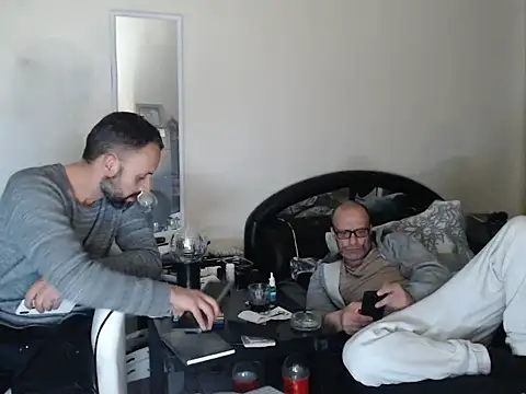 Terizizz online show from April 2026 02:51:02 AM