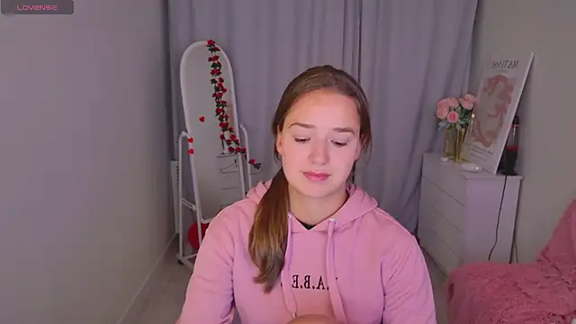 LovelyJessie online show from February 2026 01:44:01 PM