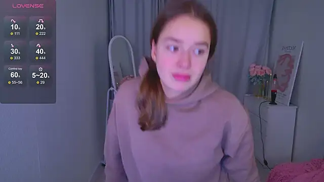 LovelyJessie online show from January 2026 01:37:02 PM