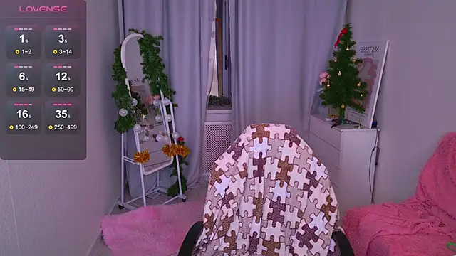 LovelyJessie online show from December 2025 01:55:01 PM