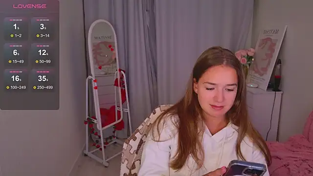 LovelyJessie online show from February 2026 02:03:01 PM