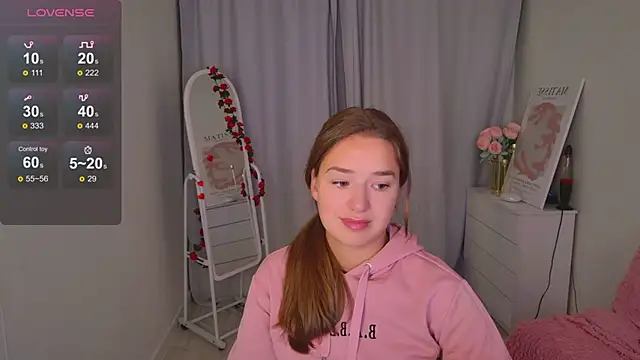 LovelyJessie online show from February 2026 01:55:02 PM