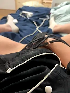 ayyyyou online show from October 2025 05:20:02 AM