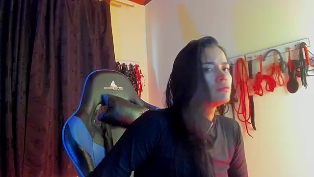 scarlet-kennedy98 online show from October 2025 08:17:02 PM
