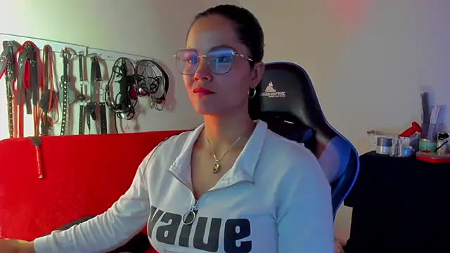 scarlet-kennedy98 online show from February 2026 08:48:02 PM