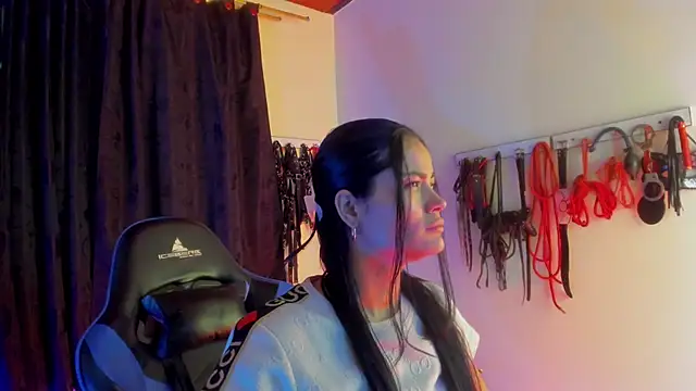 scarlet-kennedy98 online show from October 2025 09:59:01 PM